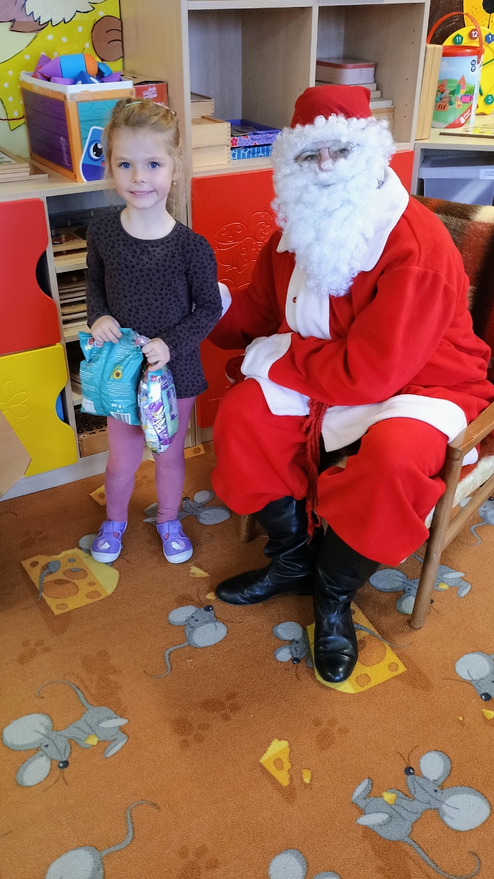 IMG_20251205_094843399_AE (720x1280)